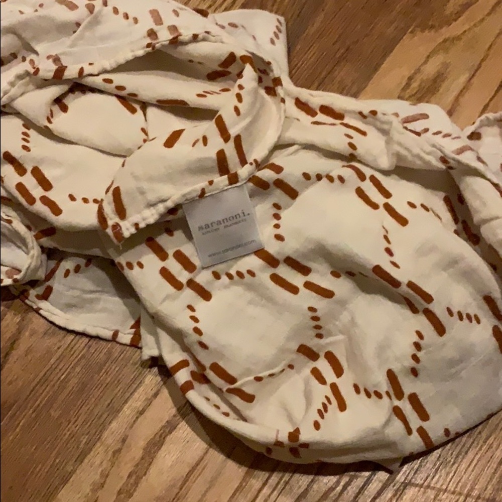 Saranoni swaddle